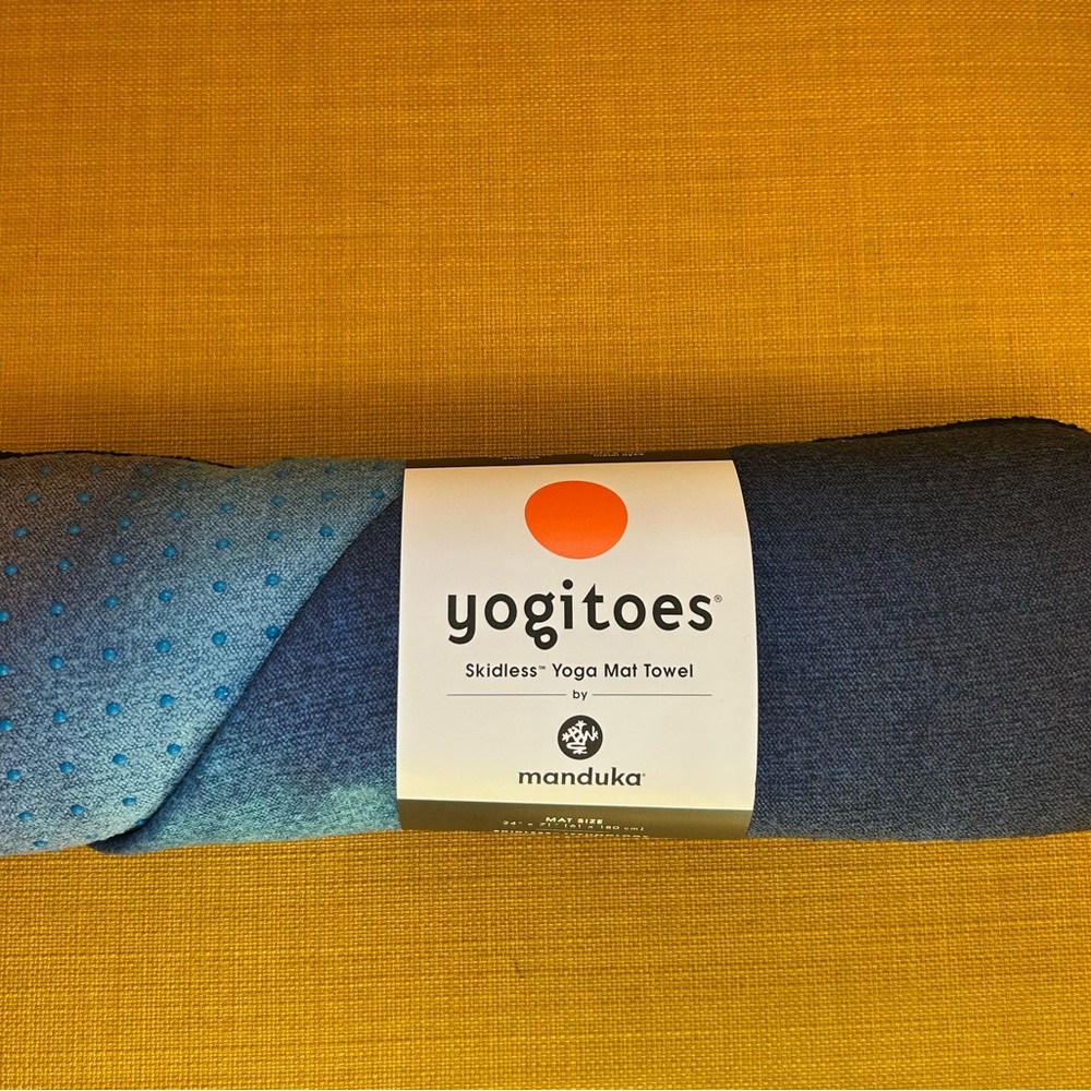 NEW! Manduka Harbour skidless Yoga Mat Towel, 71”